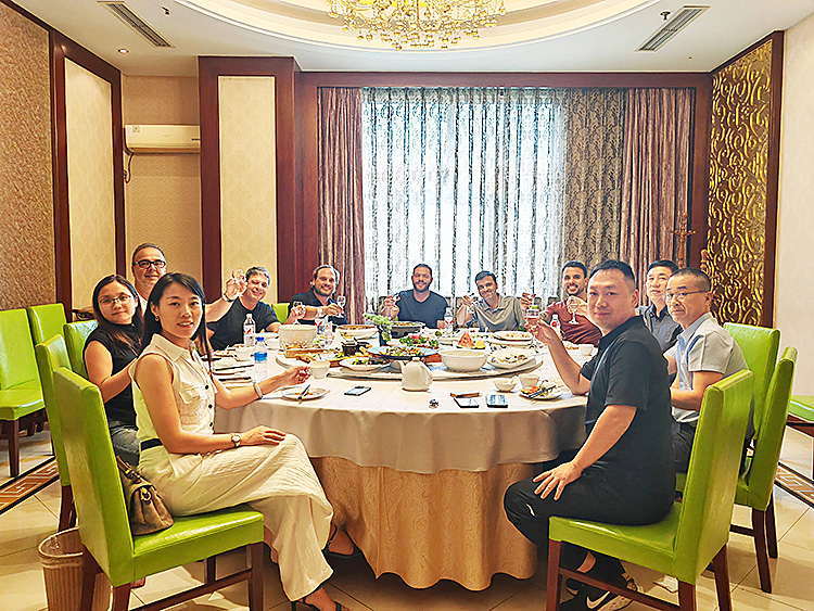 Deepening Overseas Market Presence|European Clients Visit Weifang Ante Steel Structure Engineering Co., Ltd. to Inspect Expandable Container Homes