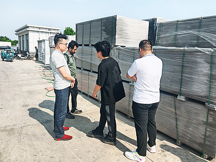 Folding container house
